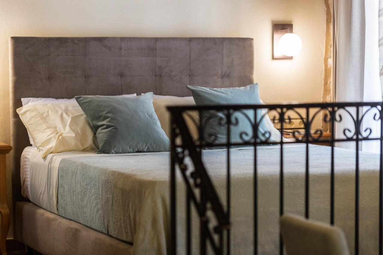 Phaedra Suites (Adults Only) Rethymno  Bagian luar foto