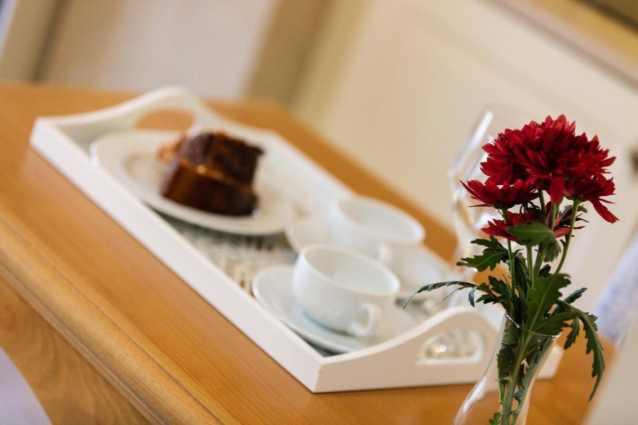 Phaedra Suites (Adults Only) Rethymno  Bagian luar foto