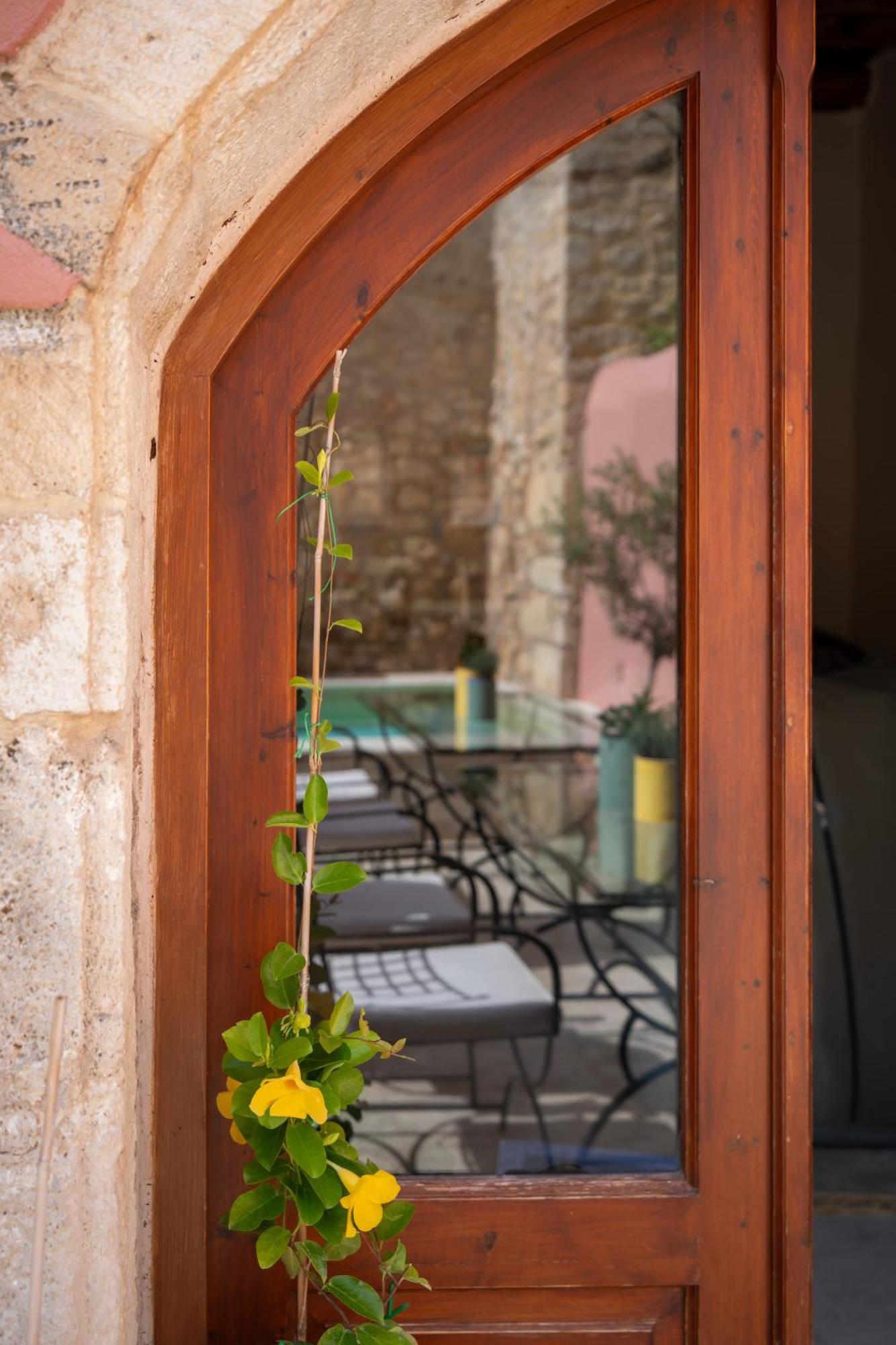 Phaedra Suites (Adults Only) Rethymno  Bagian luar foto