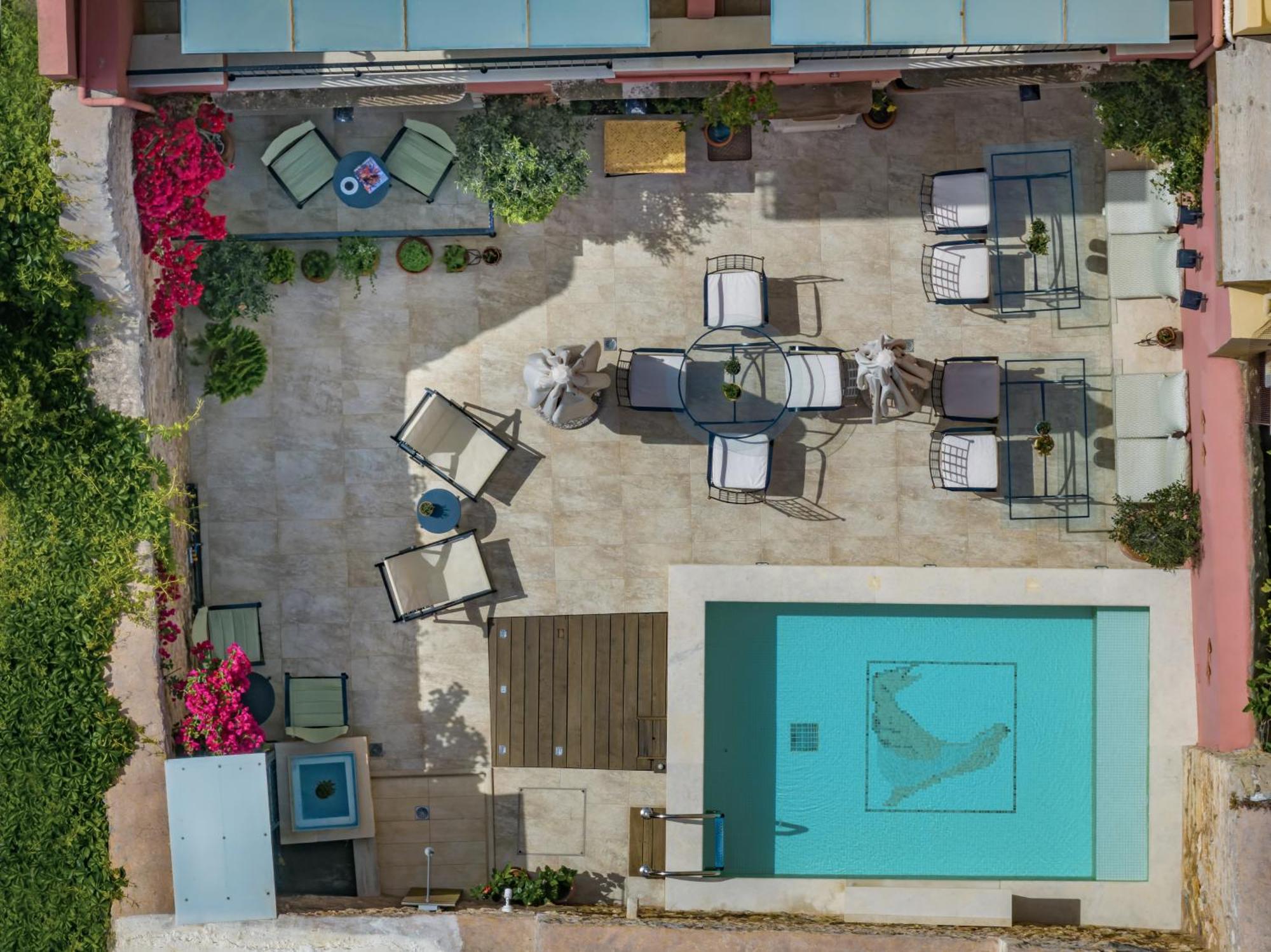 Phaedra Suites (Adults Only) Rethymno  Bagian luar foto