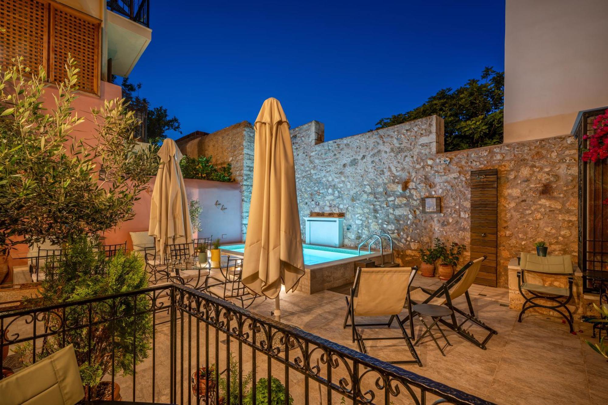 Phaedra Suites (Adults Only) Rethymno  Bagian luar foto